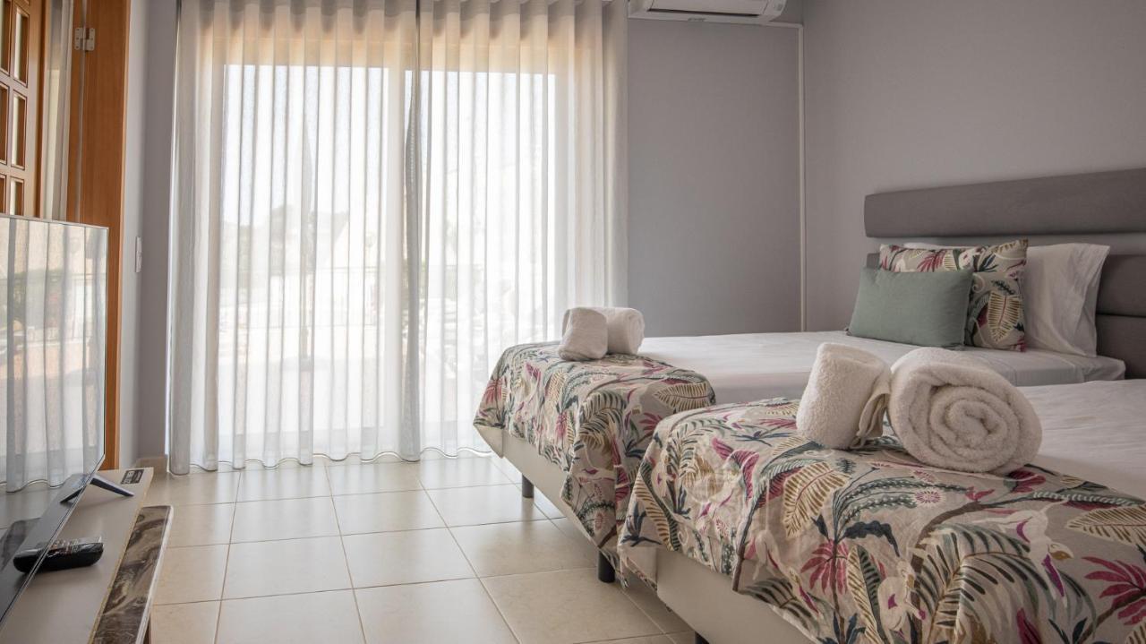House J Sao Rafael - By Bedzy Villa อัลบูเฟรา ภายนอก รูปภาพ
